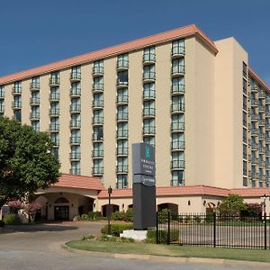 Embassy Suites By Hilton Tulsa I-44